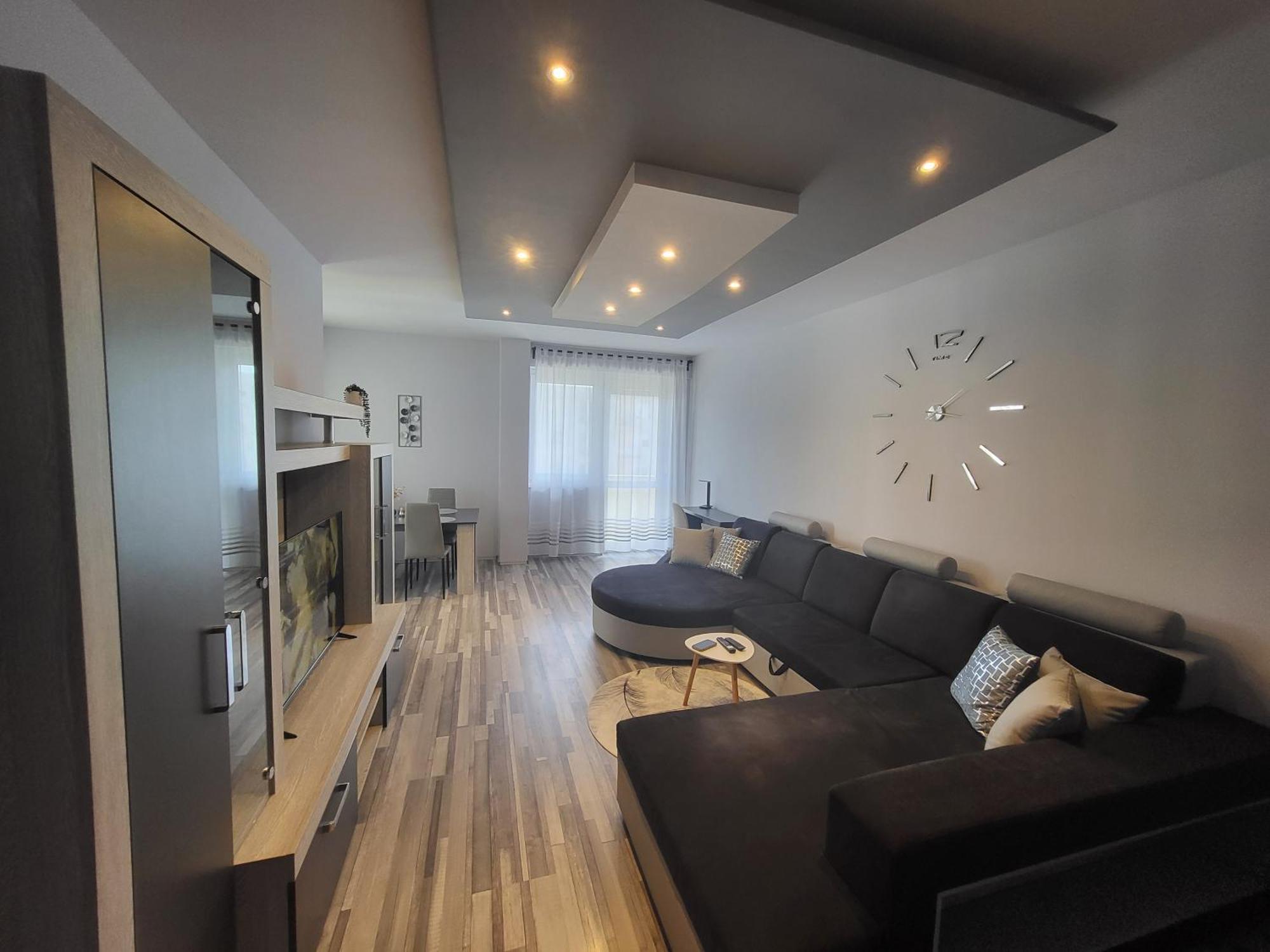 Montana Apartman Мисколк Екстериор снимка